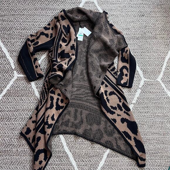 Calvin Klein Animal Print Wrap Cardigan sz Large - Picture 3 of 6